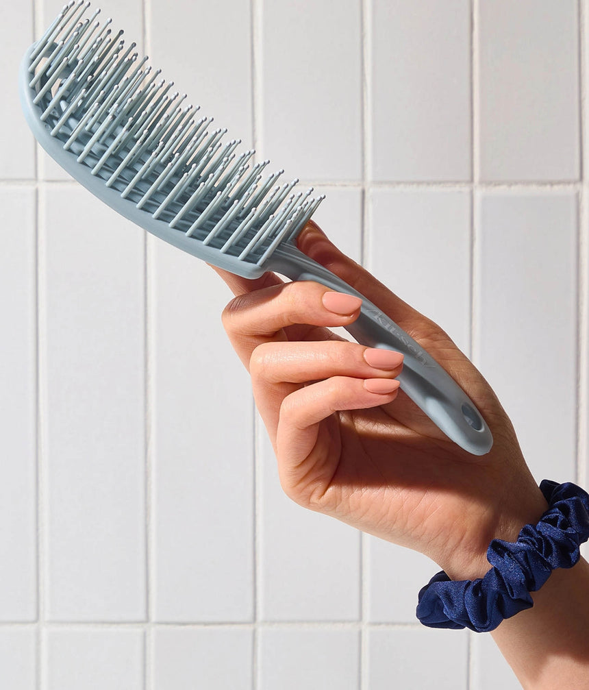 Detangling Flexi Brush for Healthy Scalp & Breakage Control