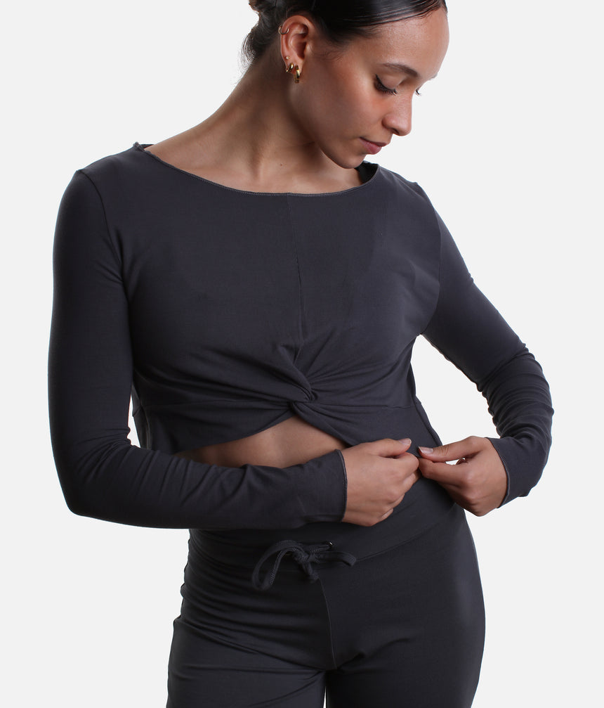 MEGUMI Bamboo Warm-Up Top – Elegant Twist Front Crop