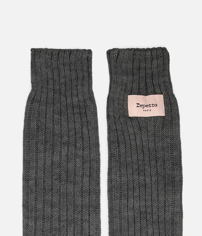 Repetto Logo Legwarmers • Studio-to-Street Ballet Warmers - A0201