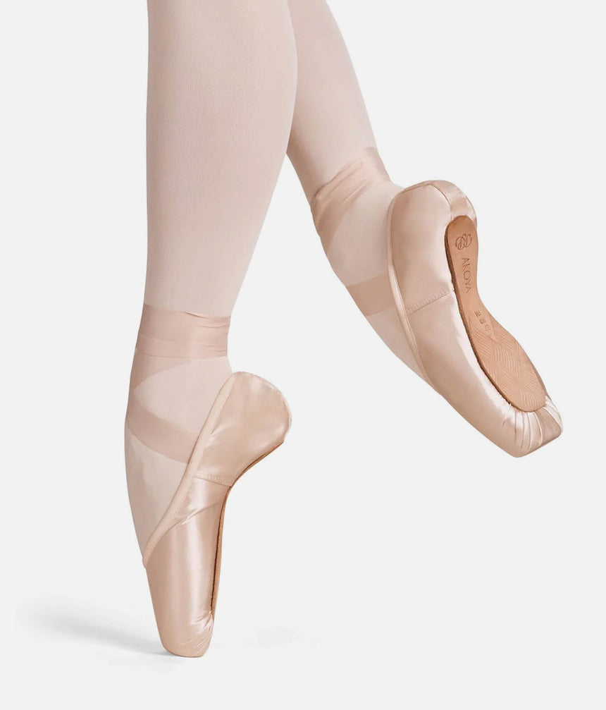 AKOYA LITE Pointe shoes - Flexible Light Shank