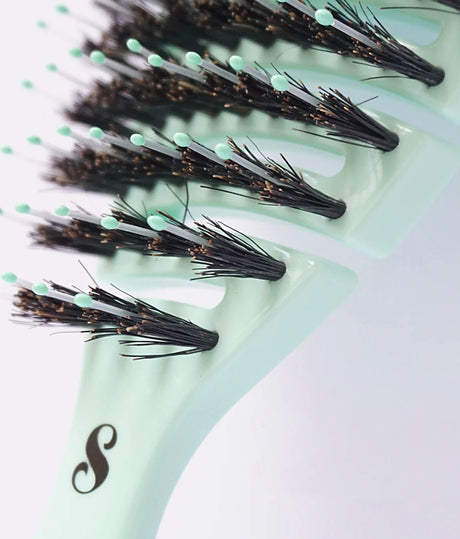 DETANGLED™ HAIR BRUSH, Professional Styling for Wet & Dry Hair