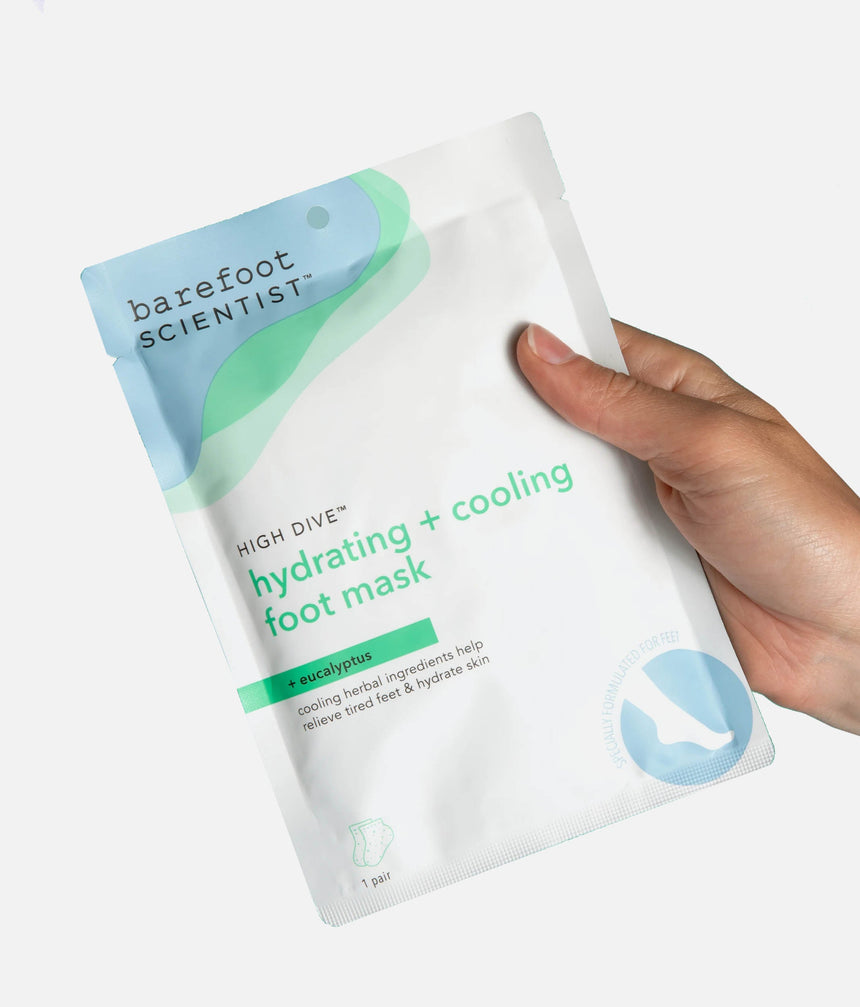 Spa Booties: Cool, Hydrate, and Relax - GREEN HIGH DIVE FOOT MASK