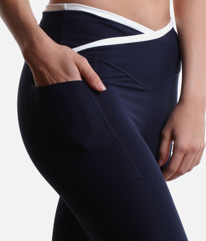 Crisscross Hourglass® Contrast Leggings • Two Deep Pockets